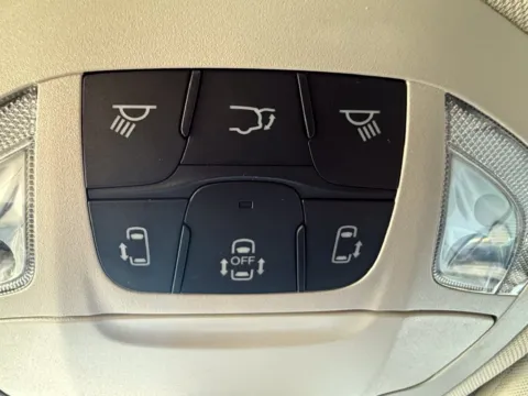 More photos of 2024 Chrysler Pacifica Touring L at Courtesy Auto Sales, VA