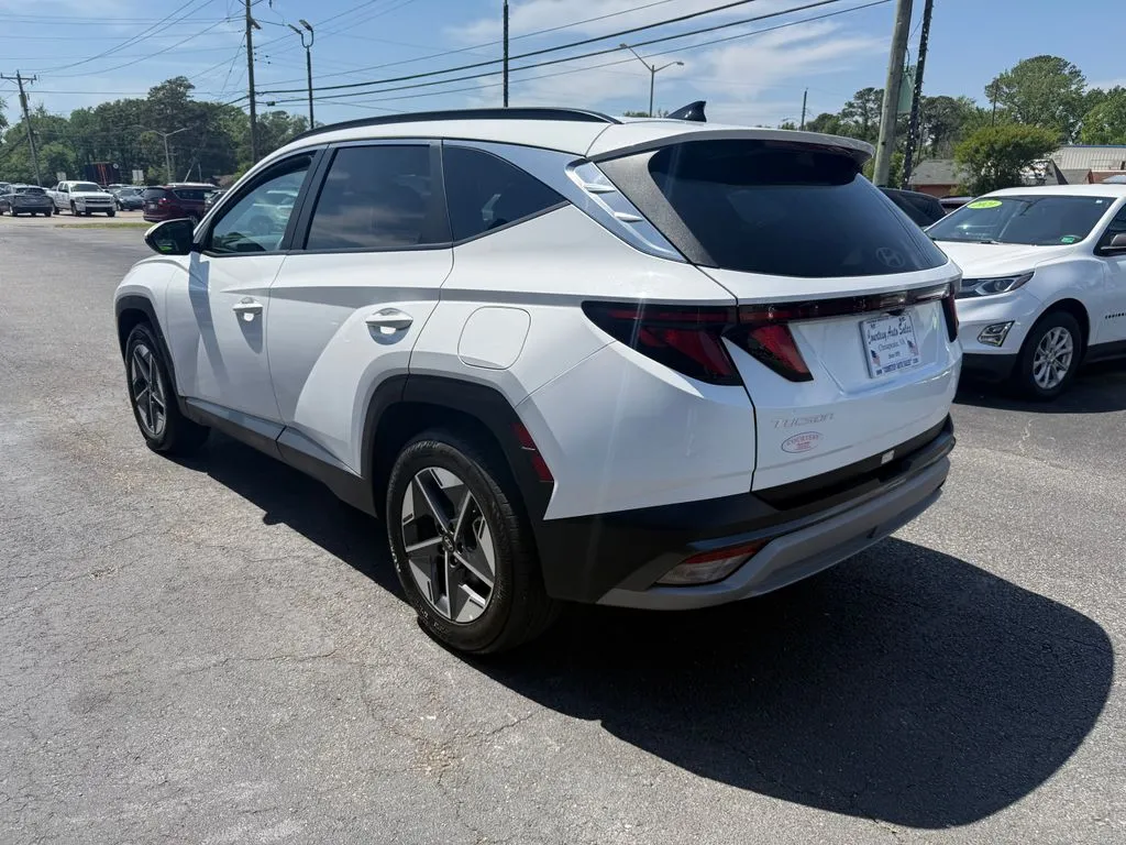 Hyundai Tucson photo 9