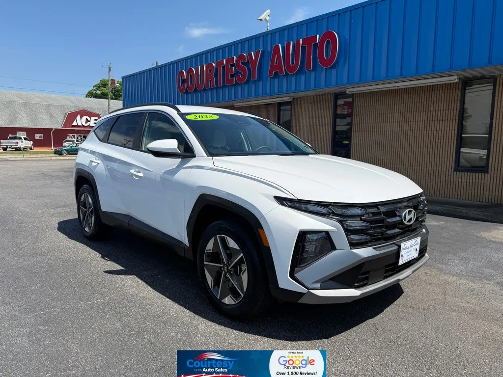 White 2025 Hyundai Tucson SEL for sale in Chesapeake, VA