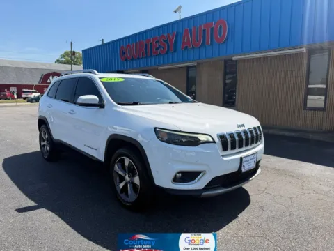 White 2019 Jeep Cherokee Limited for sale in Chesapeake, VA