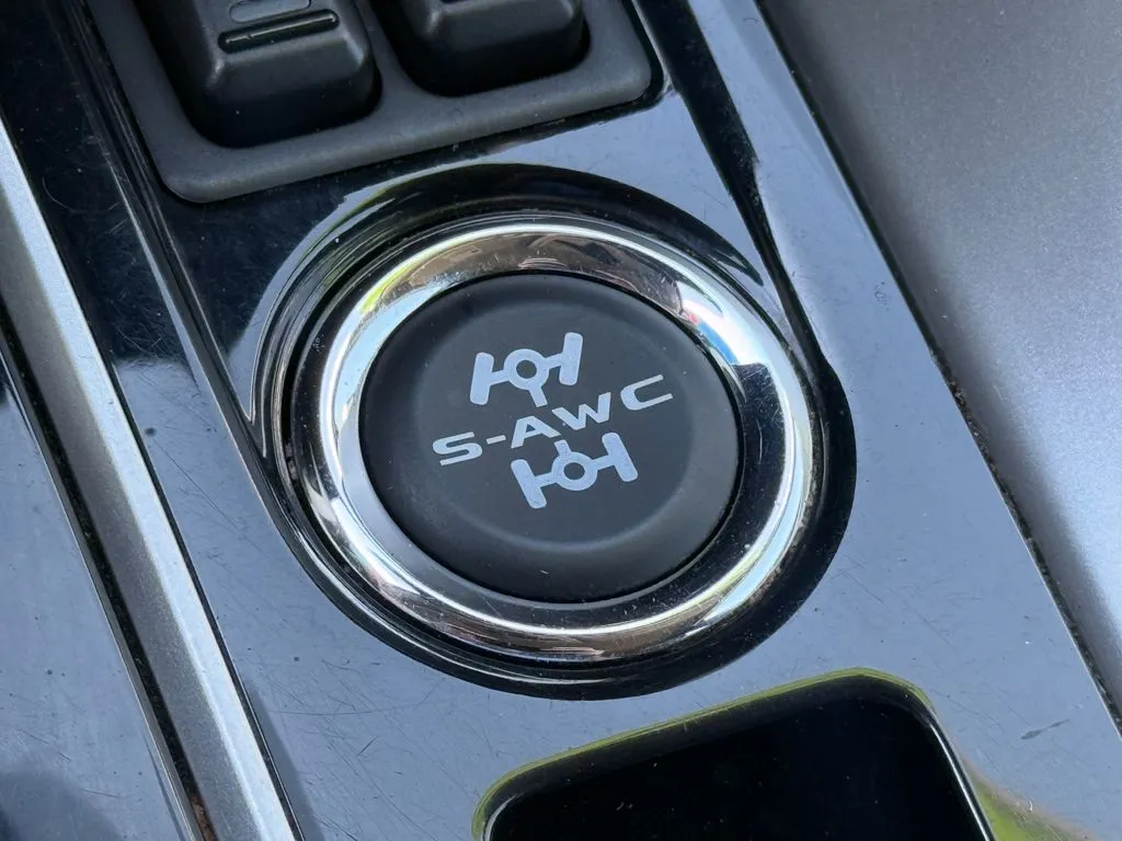 Mitsubishi Eclipse Cross photo 29