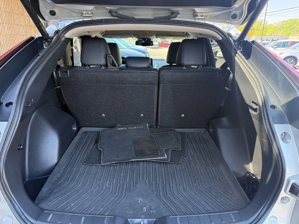 Mitsubishi Eclipse Cross photo 22