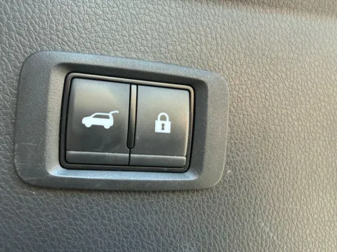 More photos of 2024 Mitsubishi Eclipse Cross SE at Courtesy Auto Sales, VA