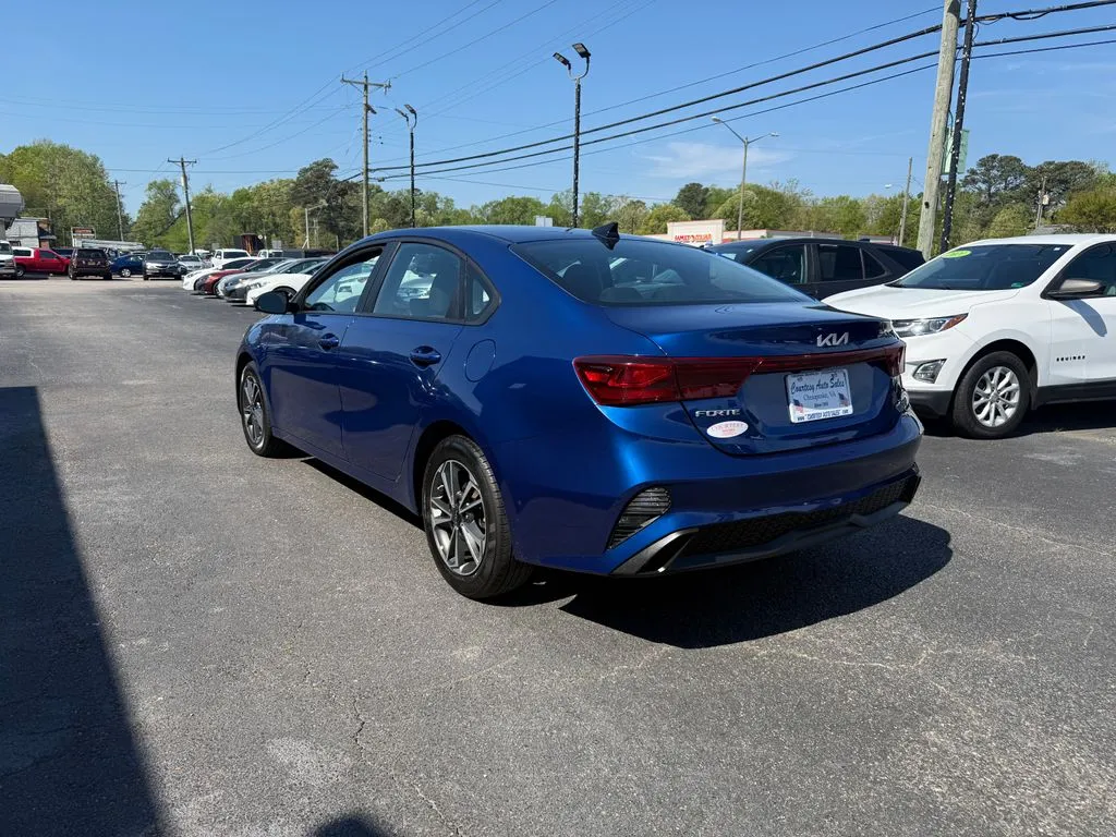 Kia Forte photo 9