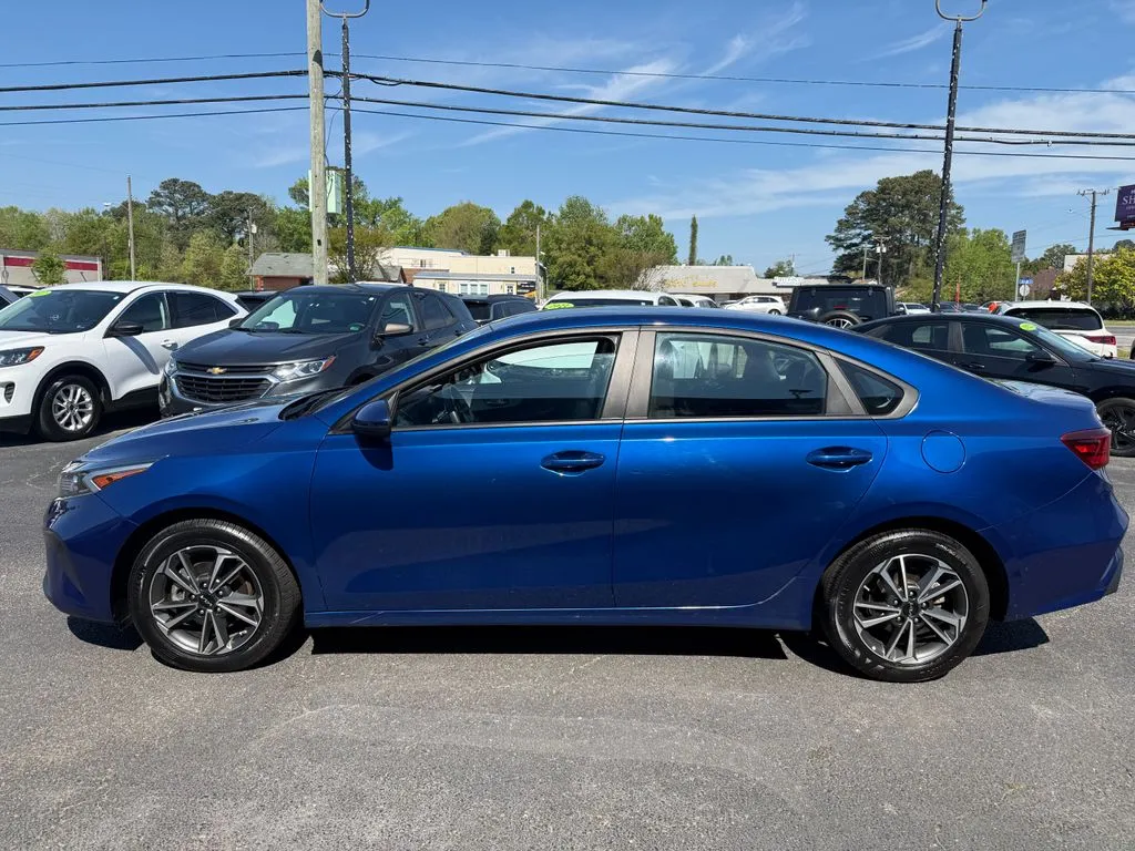 Kia Forte photo 8