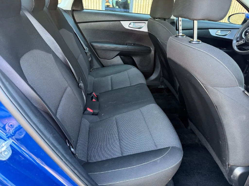 Kia Forte photo 16