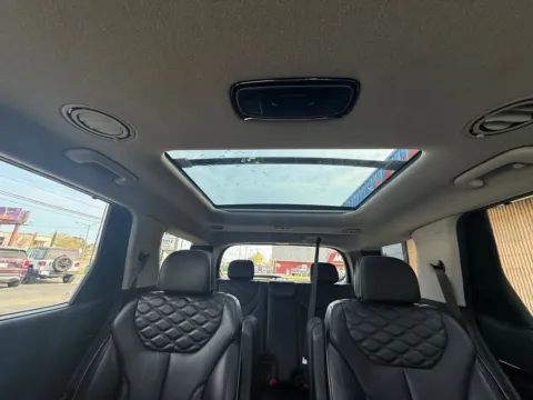 More photos of 2021 Hyundai Palisade Limited at Courtesy Auto Sales, VA