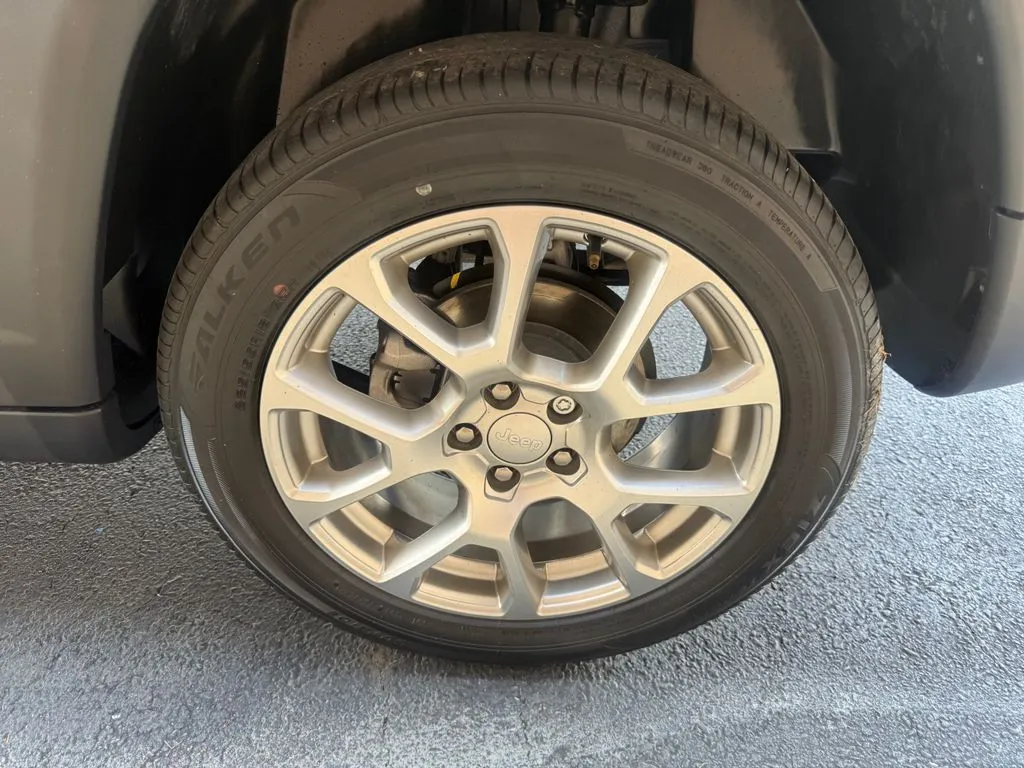 Jeep Compass photo 40