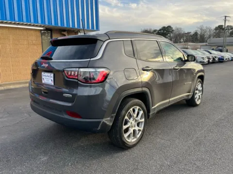 More photos of 2024 Jeep Compass Latitude Lux at Courtesy Auto Sales, VA