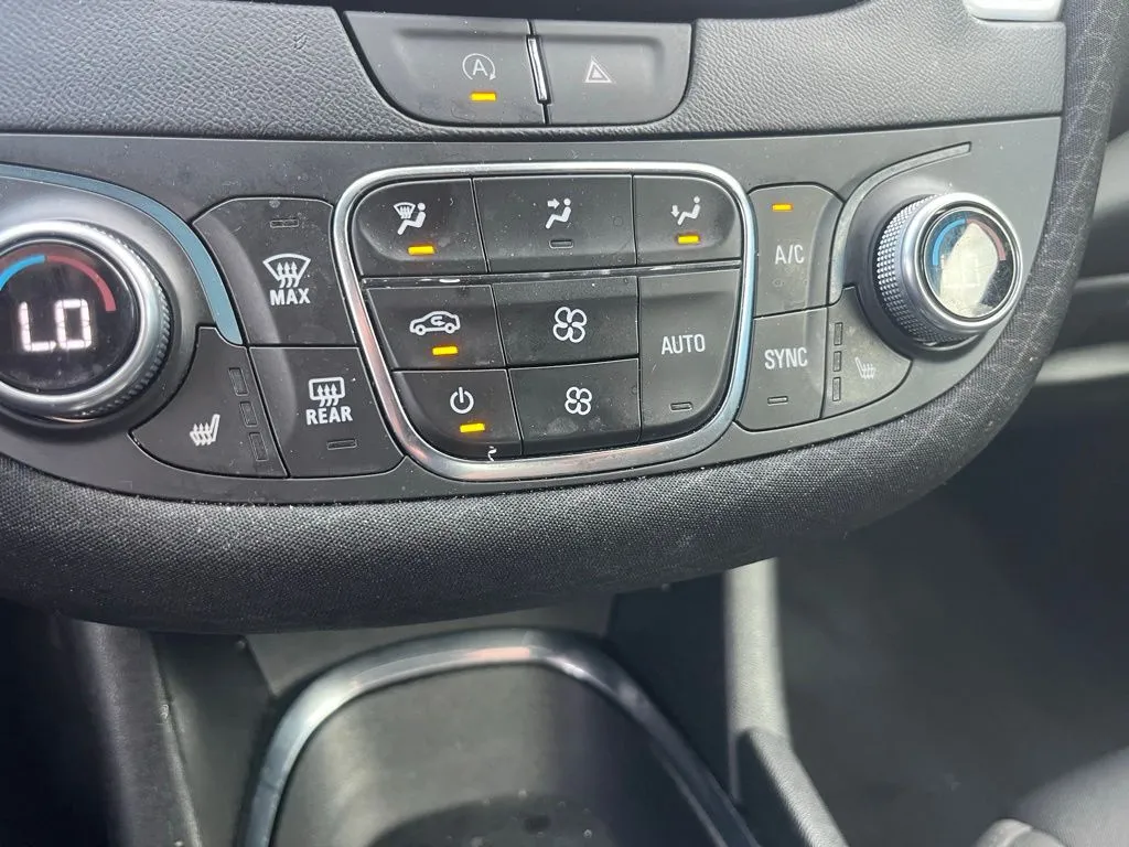 Chevrolet Malibu photo 15