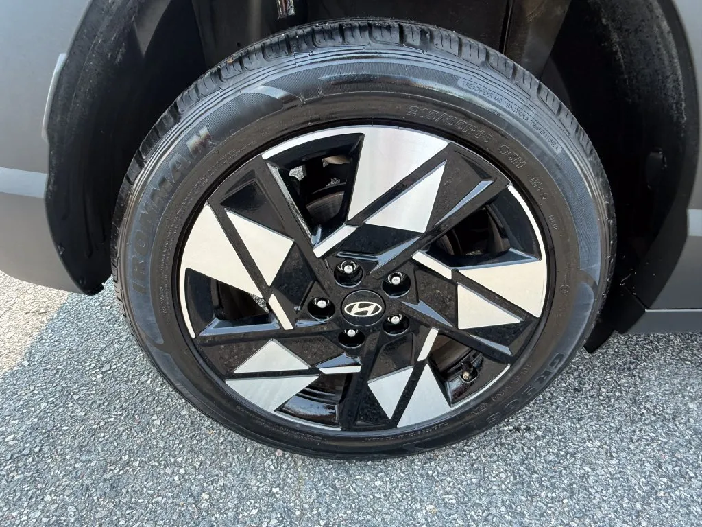 Hyundai Kona photo 29