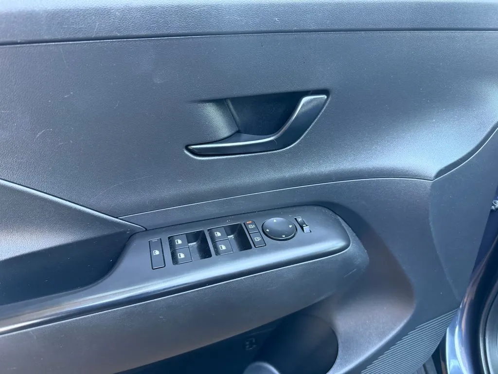 Hyundai Kona photo 13