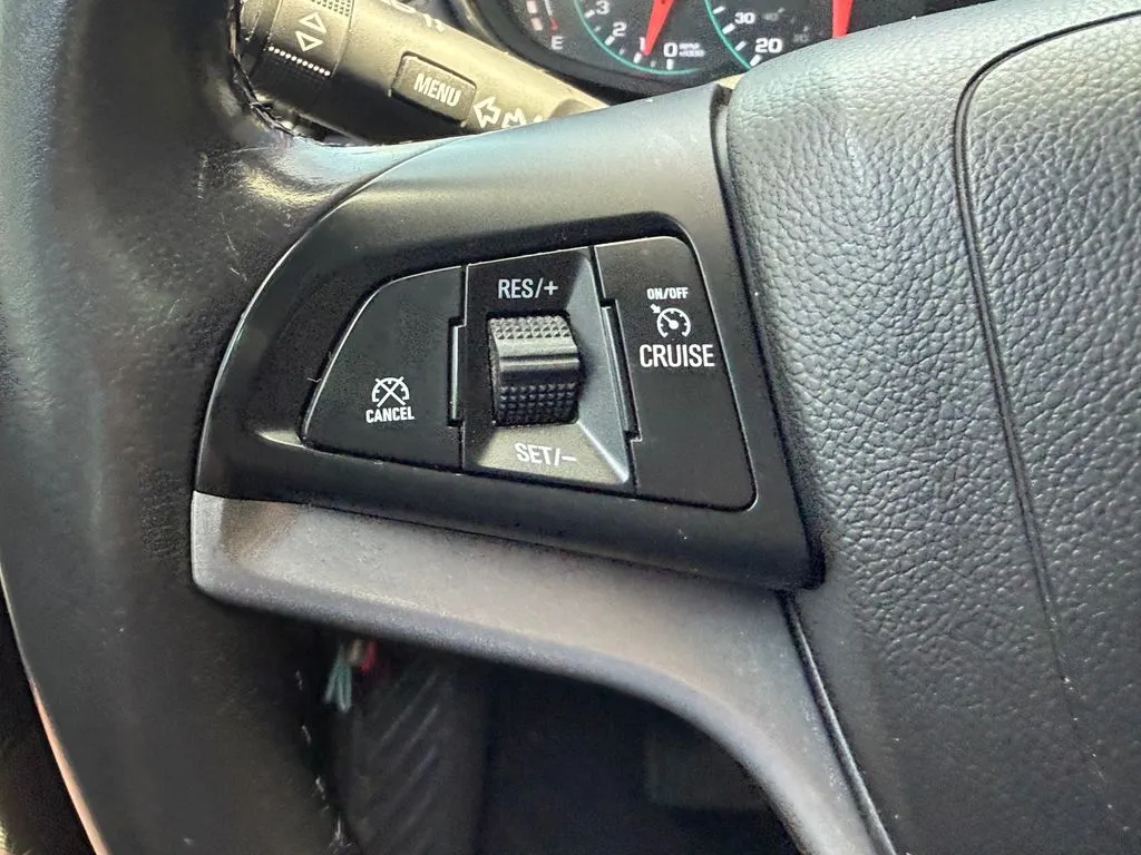 Chevrolet Trax photo 24