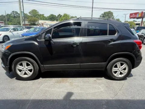 More photos of 2020 Chevrolet Trax LT at Courtesy Auto Sales, VA