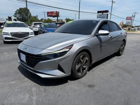 Another view of 2023 Hyundai Elantra SEL for sale in Chesapeake, VA at Courtesy Auto Sales