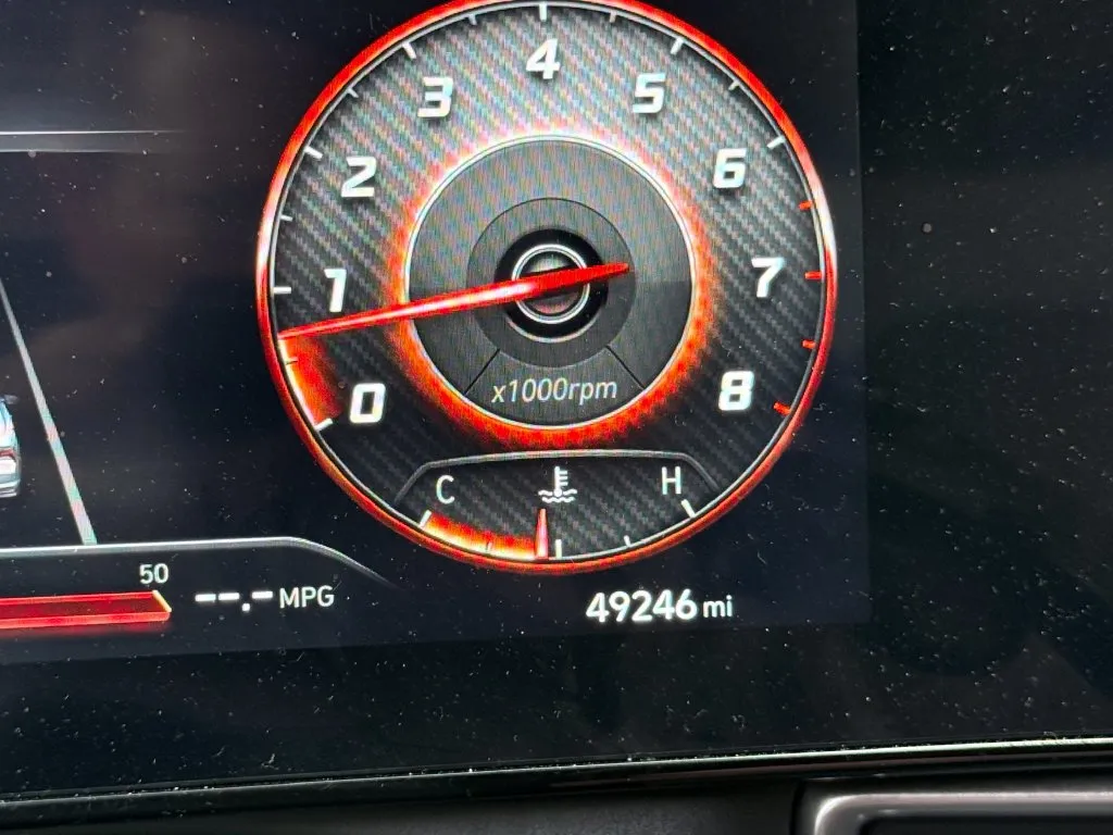 Hyundai Elantra photo 20