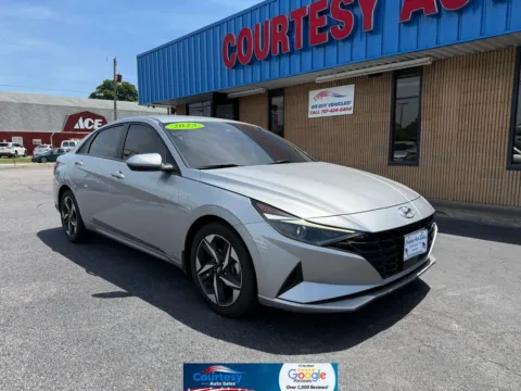 Silver 2023 Hyundai Elantra SEL for sale in Chesapeake, VA