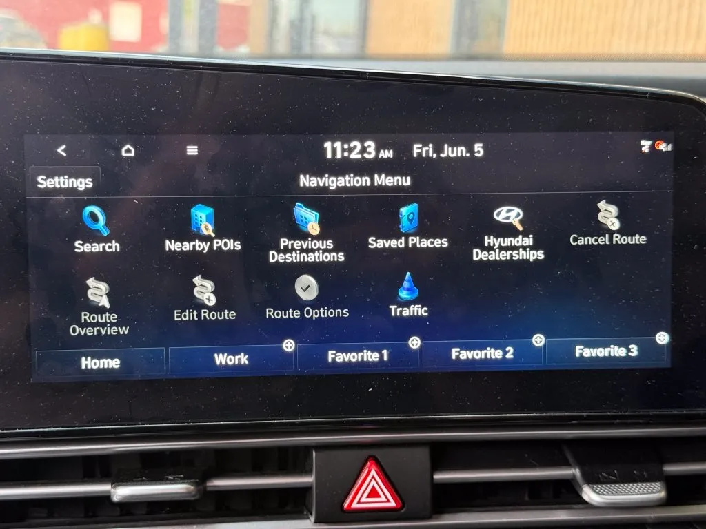 Hyundai Elantra photo 13