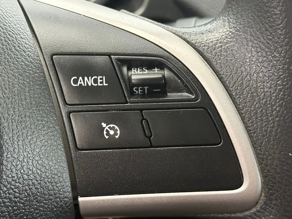 Mitsubishi Outlander Sport photo 27
