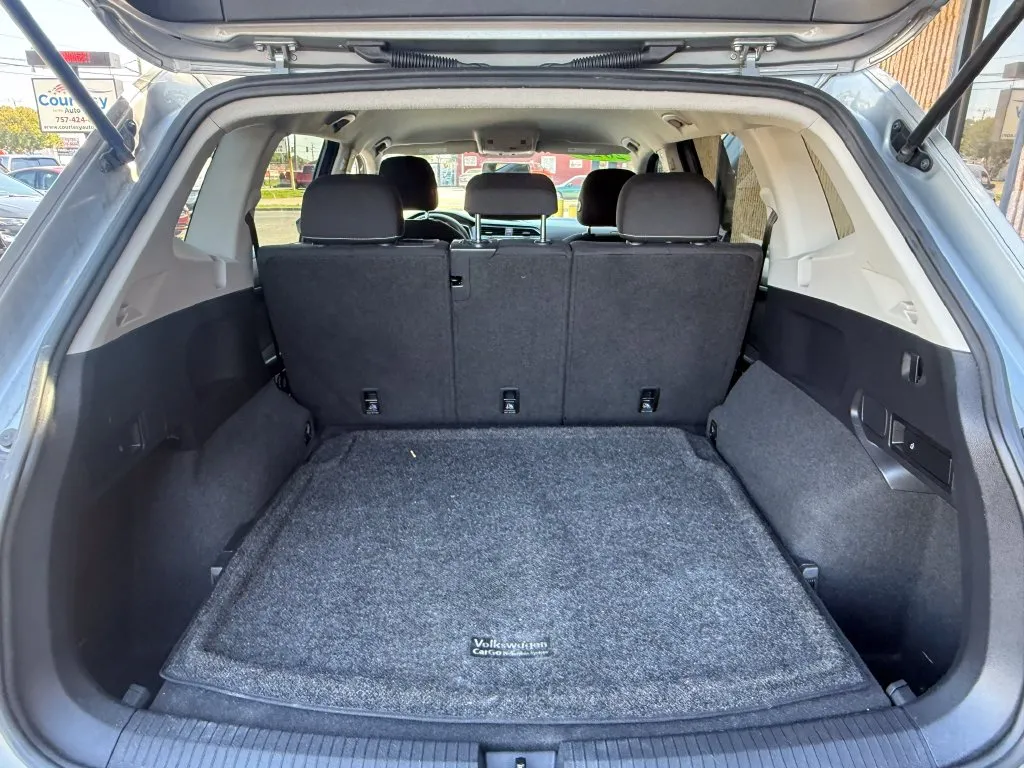 Volkswagen Tiguan photo 16