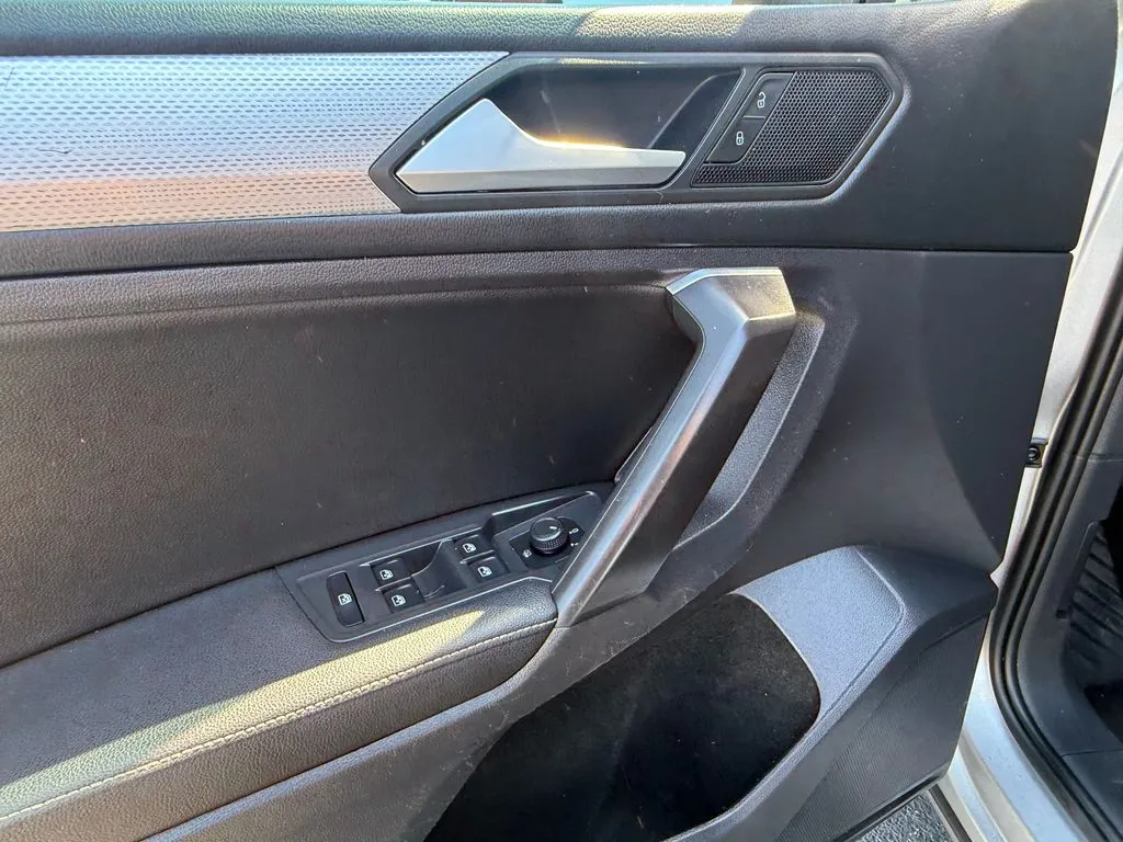 Volkswagen Tiguan photo 14