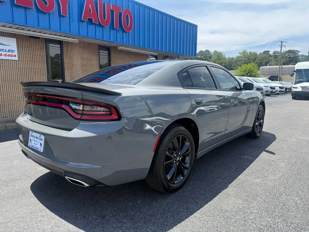 Dodge Charger photo 12