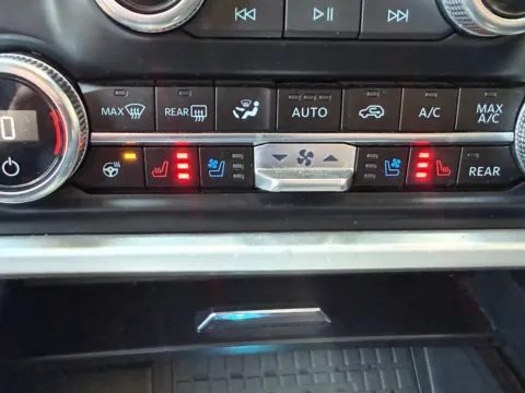 More photos of 2024 Ford Expedition Max XLT at Courtesy Auto Sales, VA
