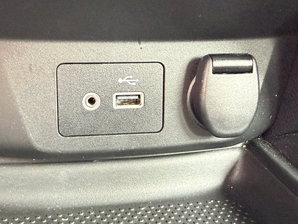 Nissan Rogue photo 22
