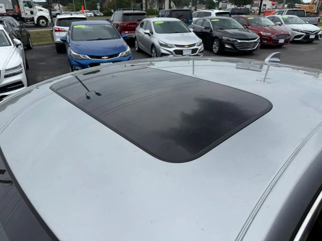 Honda Accord photo 13