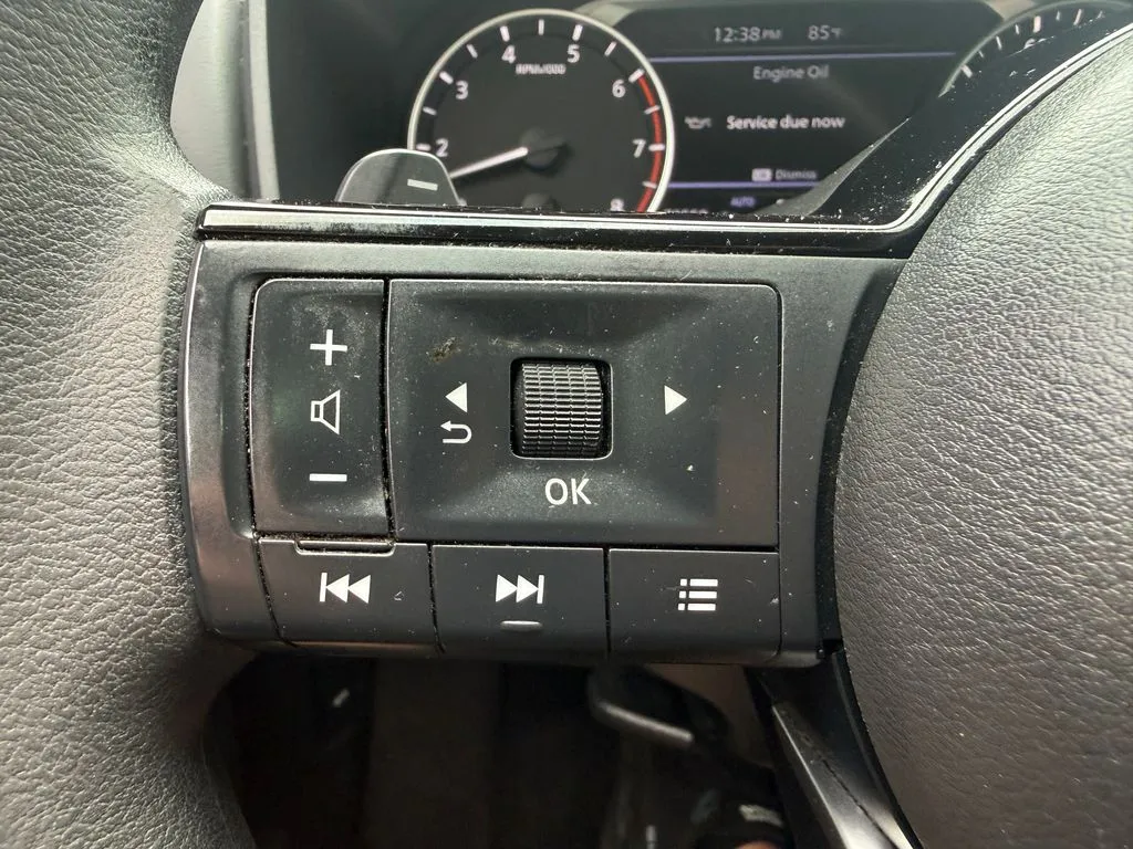 Nissan Rogue photo 20
