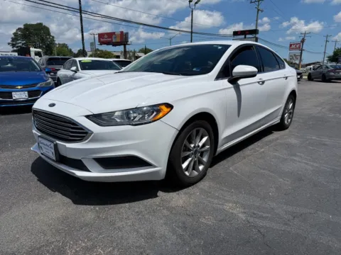 Another view of 2017 Ford Fusion SE for sale in Chesapeake, VA at Courtesy Auto Sales