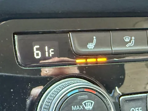 More photos of 2024 Volkswagen Taos 1.5T SE at Courtesy Auto Sales, VA
