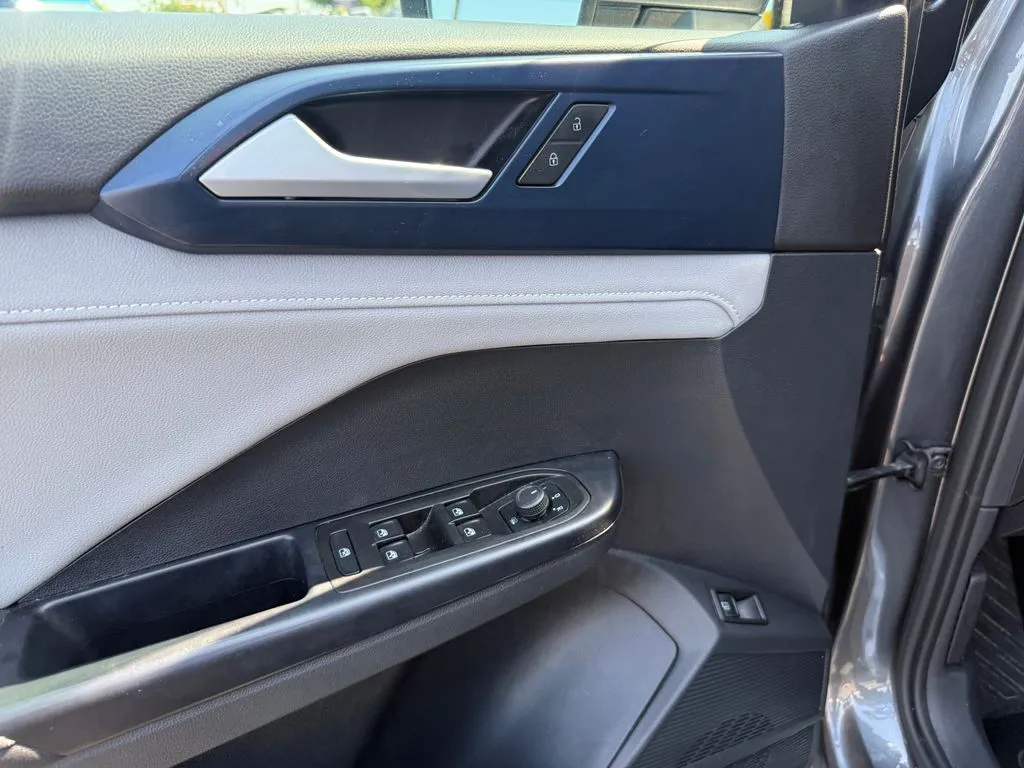 Volkswagen Taos photo 15