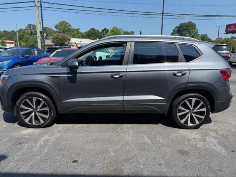 More photos of 2024 Volkswagen Taos 1.5T SE at Courtesy Auto Sales, VA