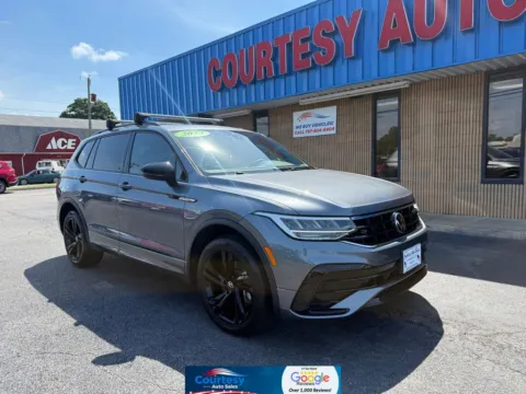 Gray 2023 Volkswagen Tiguan 2.0T SE R-Line Black for sale in Chesapeake, VA