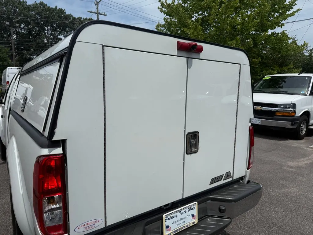 Nissan Frontier photo 15