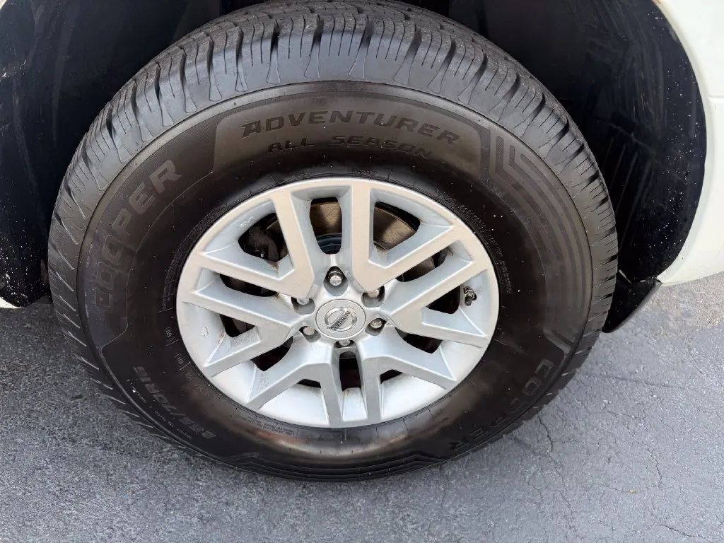Nissan Frontier photo 39