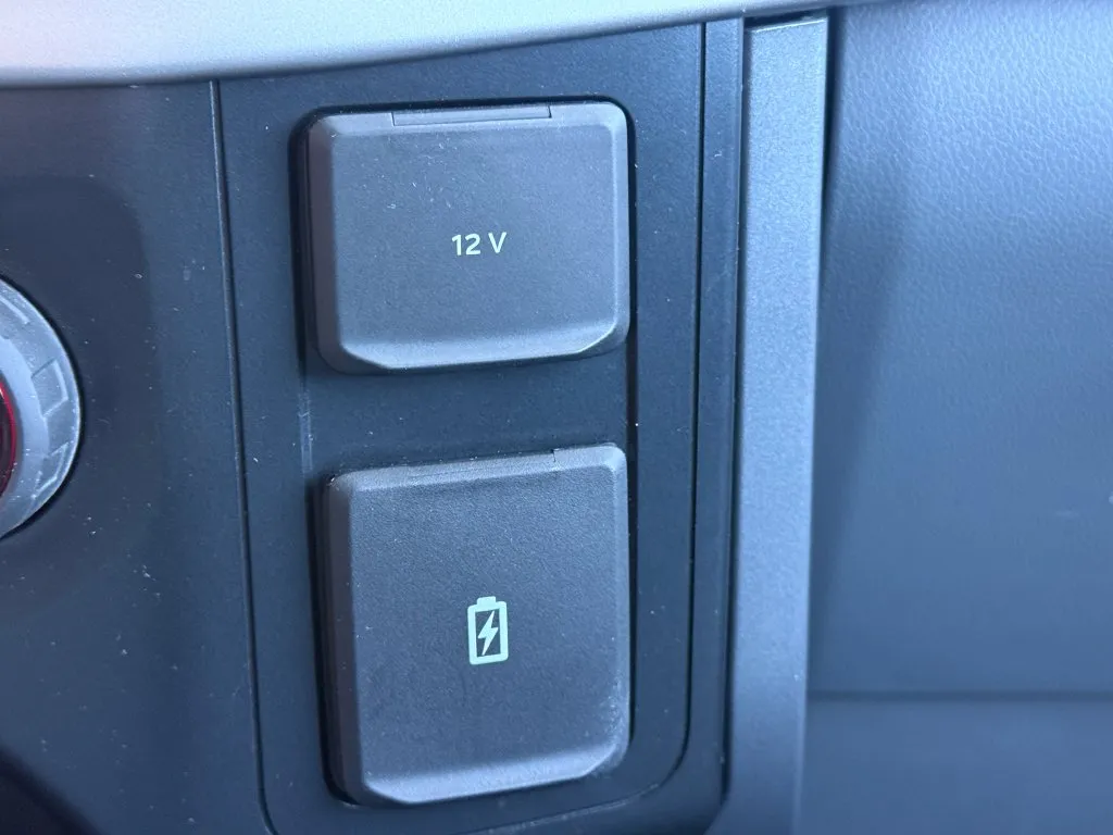 Ford F-150 photo 26