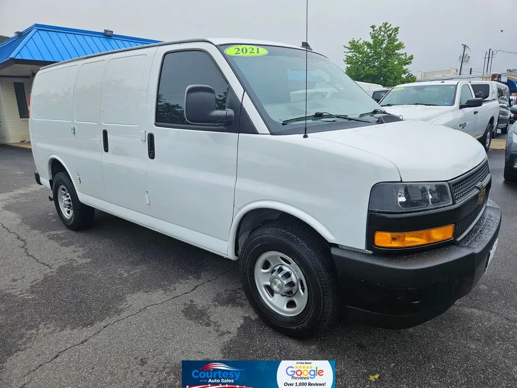 White 2021 Chevrolet Express 2500 Work Van for sale in Chesapeake, VA