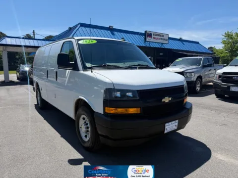 White 2020 Chevrolet Express 2500 Work Van for sale in Chesapeake, VA