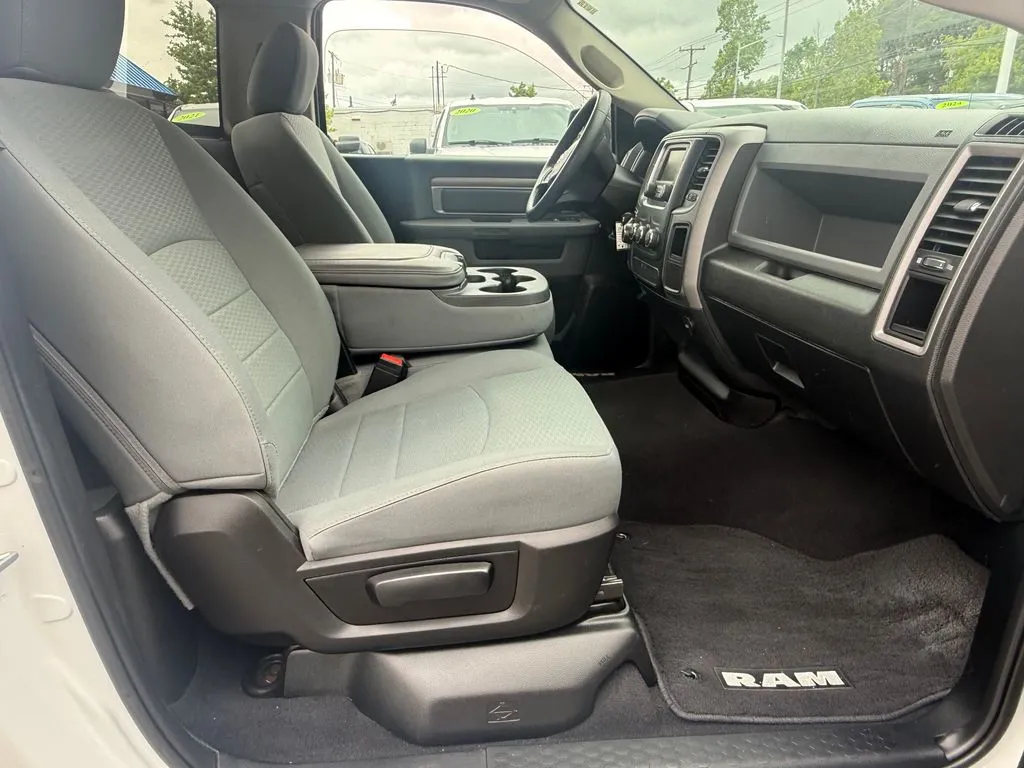 2020 RAM Ram 1500 Classic Tradesman - Photo 17