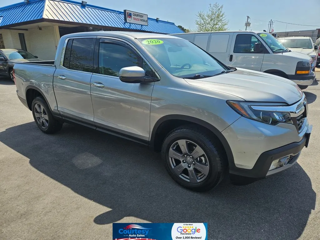 Silver 2020 Honda Ridgeline RTL-E for sale in Chesapeake, VA