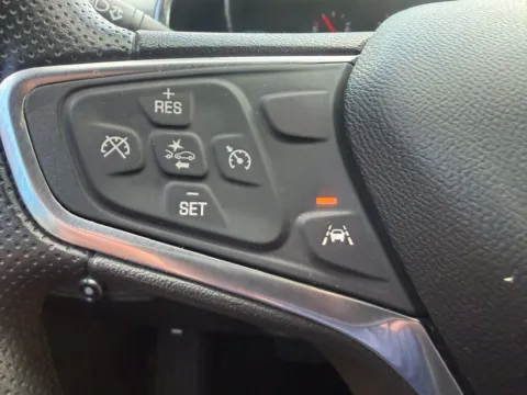 More photos of 2020 Chevrolet Equinox LS at Courtesy Auto Sales, VA