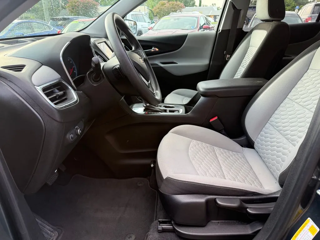 Chevrolet Equinox photo 12