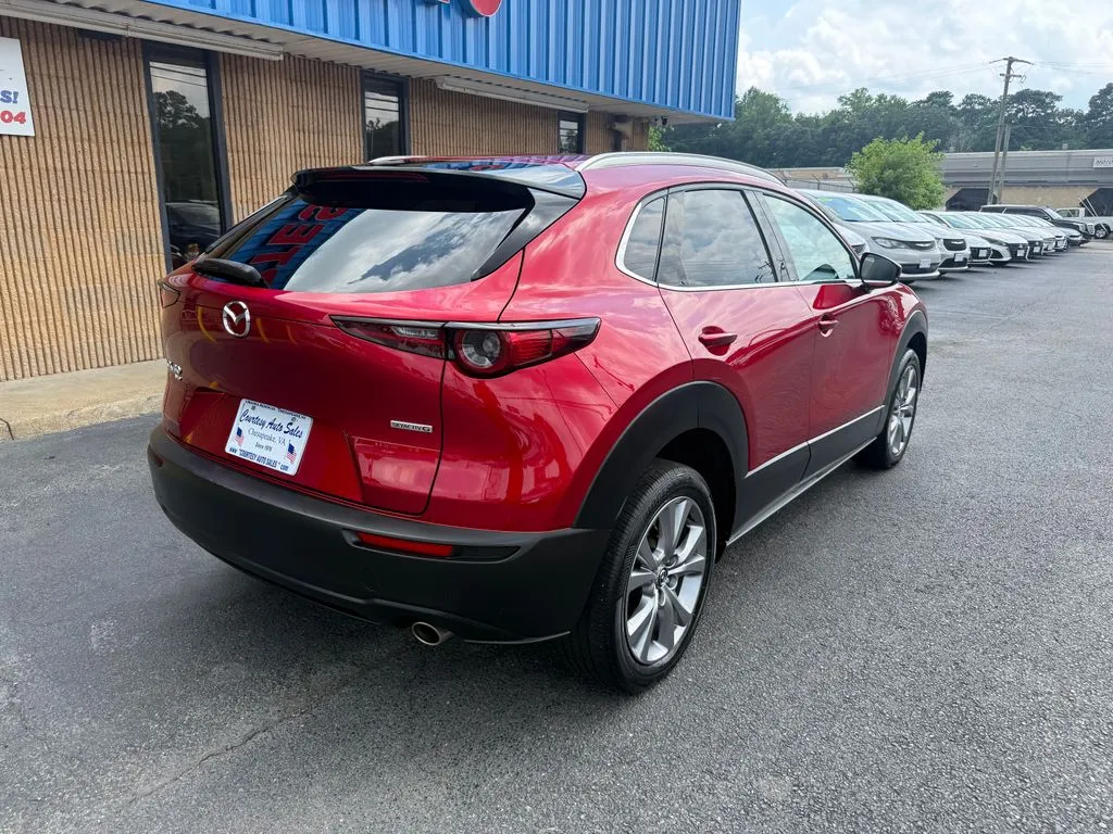 Mazda CX-30 photo 11