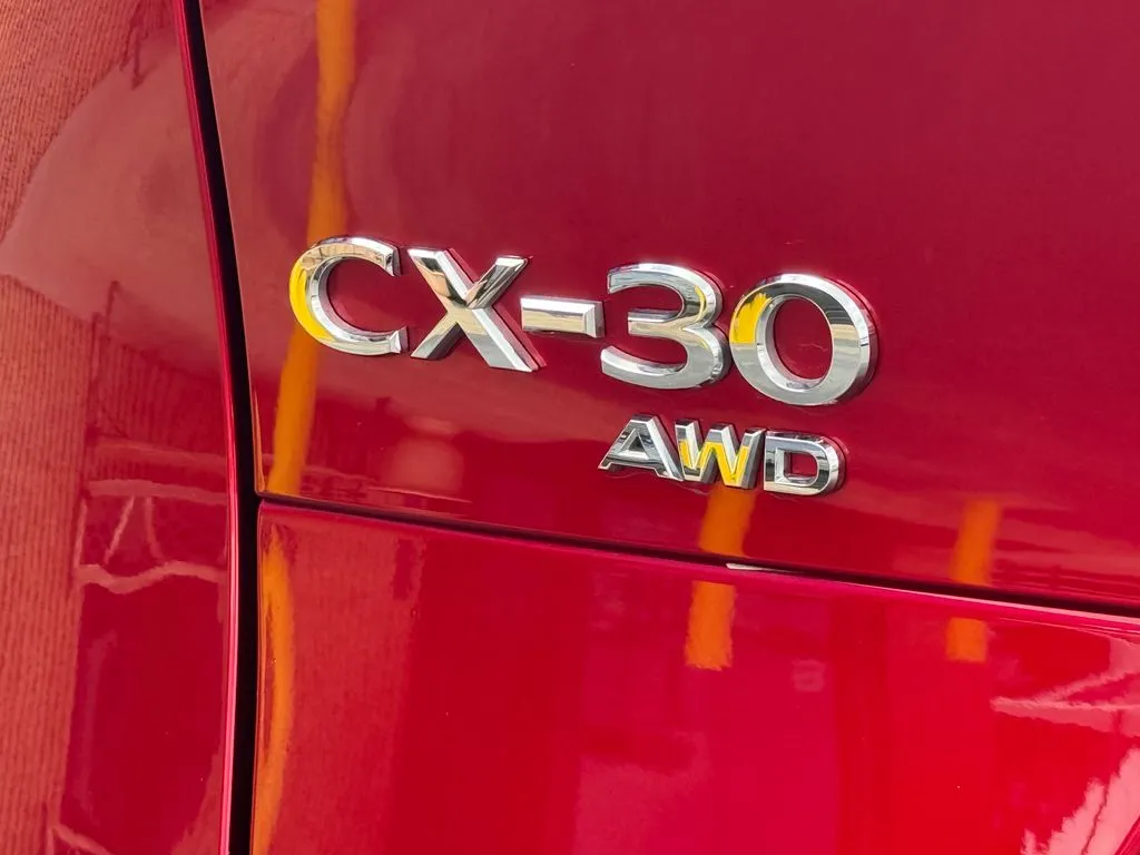 Mazda CX-30 photo 14
