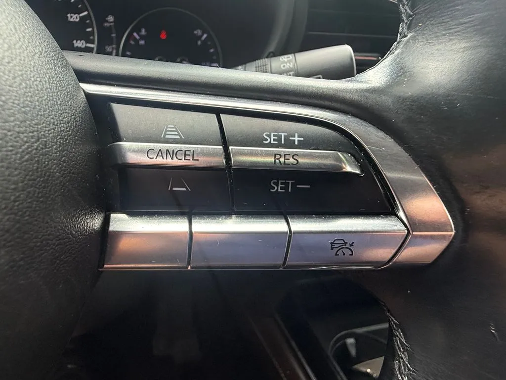 Mazda CX-30 photo 27