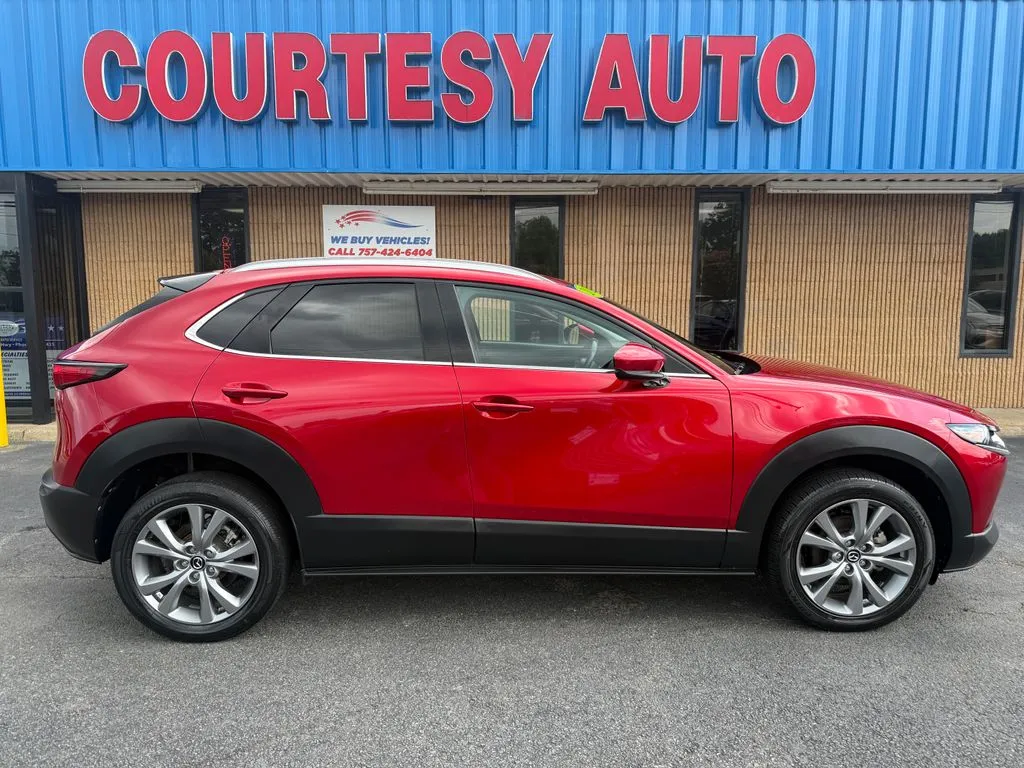 Mazda CX-30 photo 12