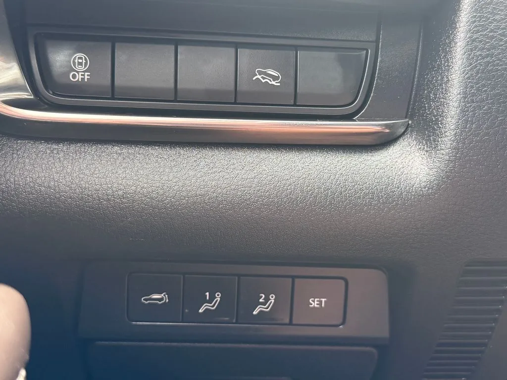 Mazda CX-30 photo 28