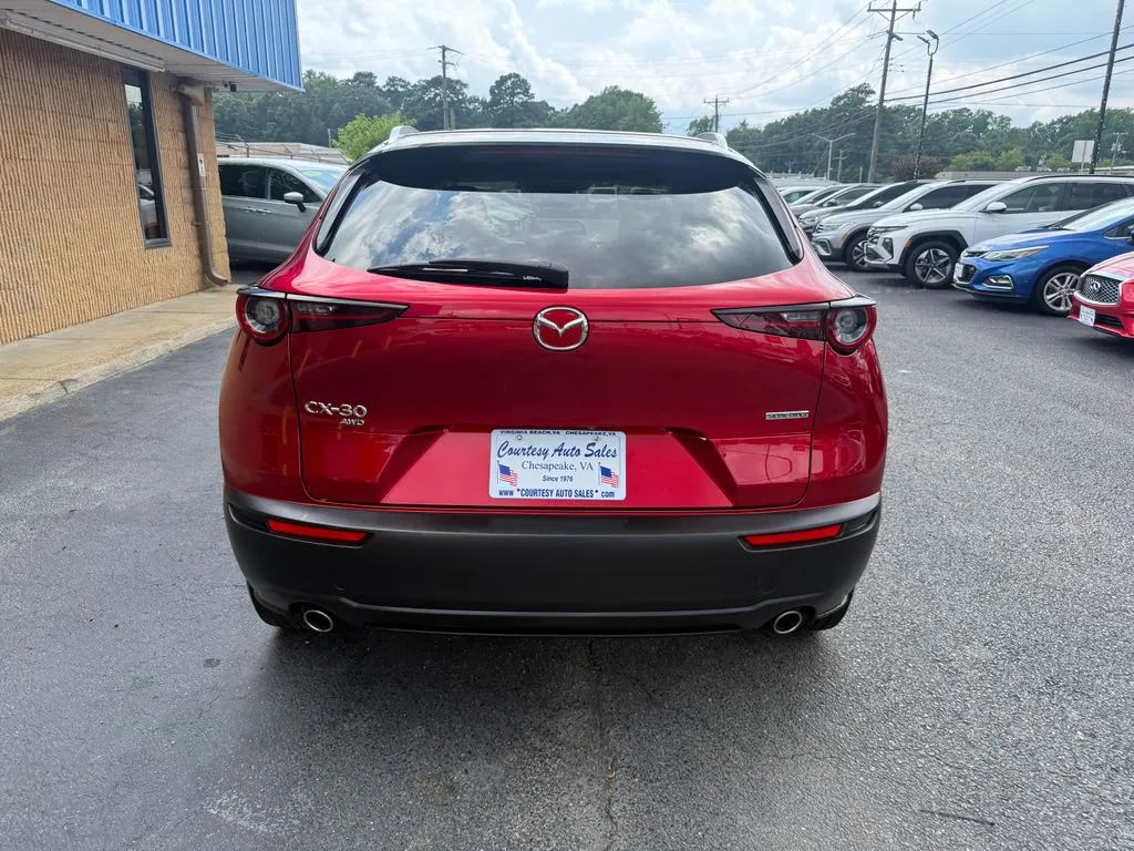 Mazda CX-30 photo 10